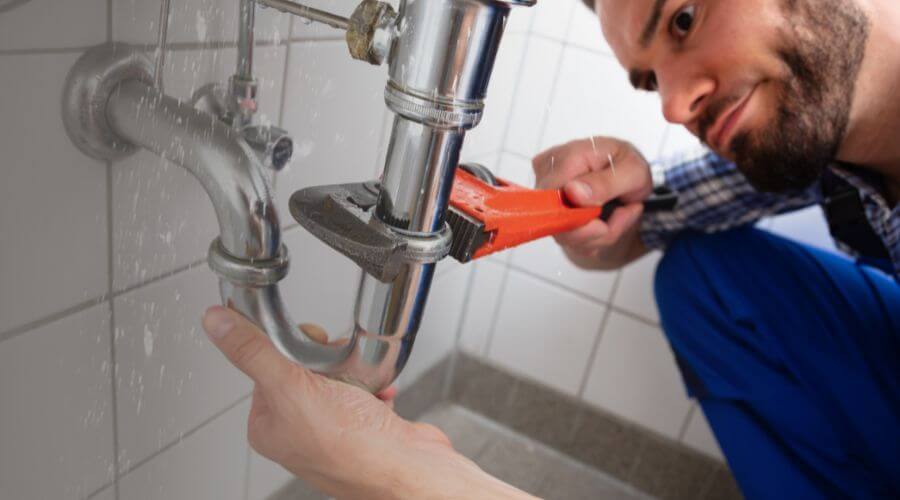 Professional same day plumber services in Burns, TN